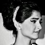 الصورة الرمزية aoqe kapoor